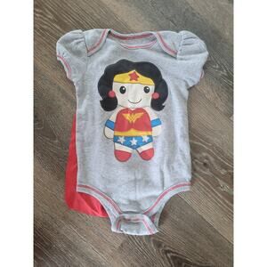 Wonder Women's Baby Girl Shirt‎ with Cape size 18 months #7